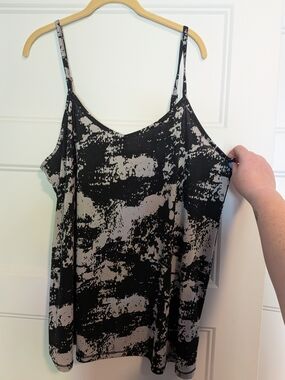 Charmed Inspired Love &Legend Women’s Black & Gray Abstract Print Camisole
